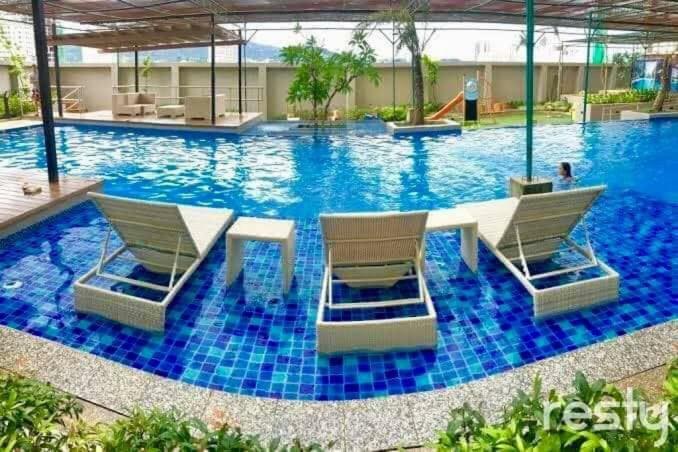 Horizon 101 A8 5Mins Walk Robinson Mall And Bar Cebu Exteriör bild
